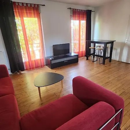 T3 Moderne Hyper Centre Parking Prive Apartment *